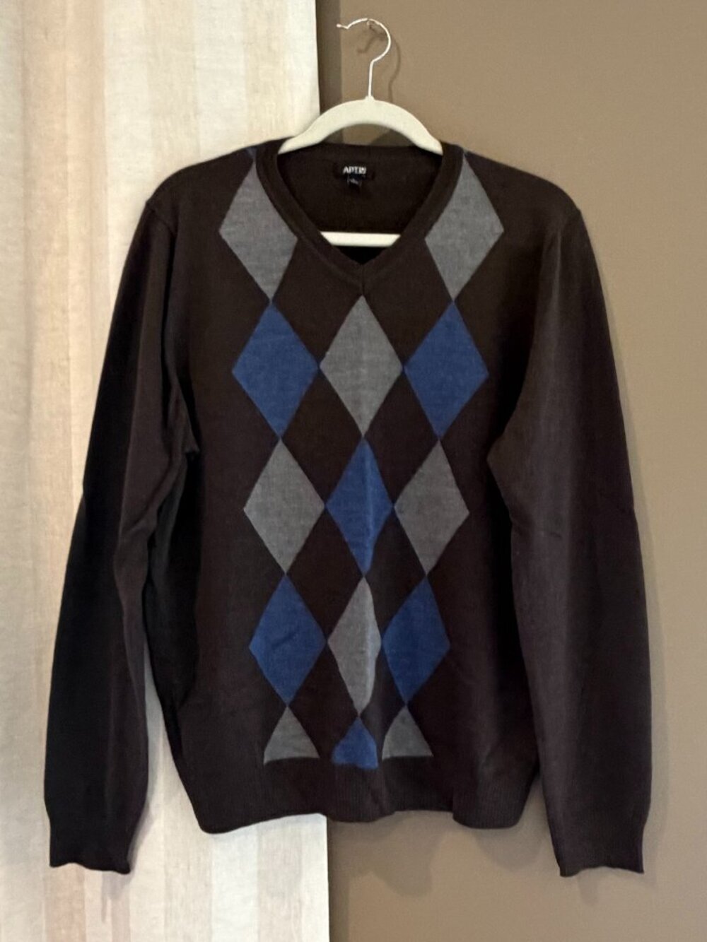 Apt. 9 Chocolate Brown Blue Argyle Merino Wool Blend Knit V- Neck, Size Large